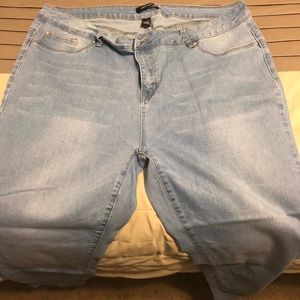 Jeans - Refuge Jeans Jeans - Refuge Jeans